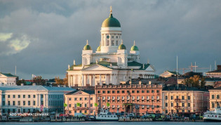 Stadtführung Helsinki Deutsch Renata Powolny-Laitakari.