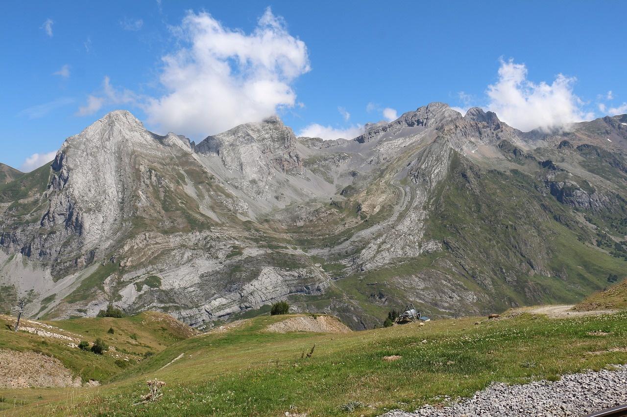 Définition du guide touristique 